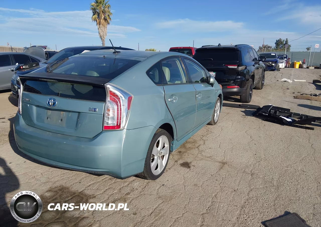 2012 Toyota Prius Five VIN:JTDKN3DU0C5506864 - 4