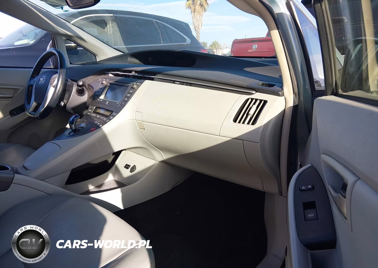 2012 Toyota Prius Five VIN:JTDKN3DU0C5506864 - 5