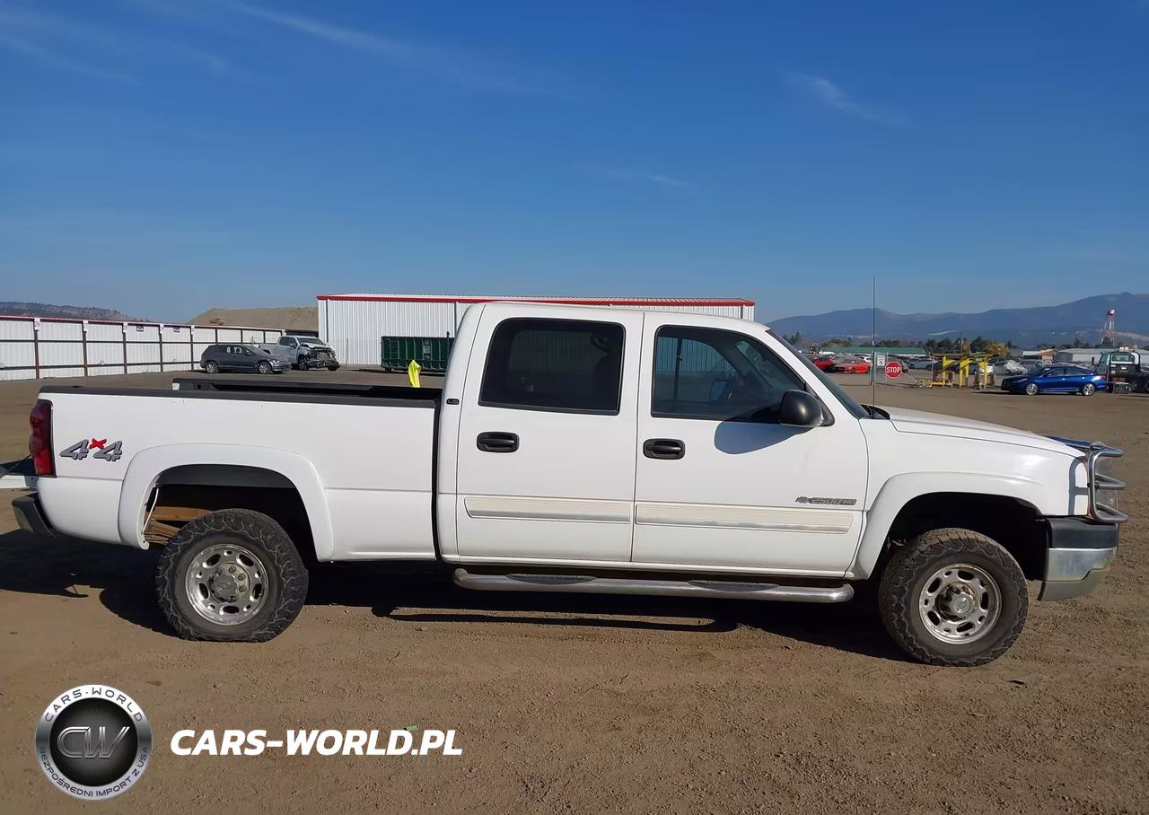 2004 Chevrolet Silverado 2500Hd Ls VIN:1GCHK23U54F206683 - 13