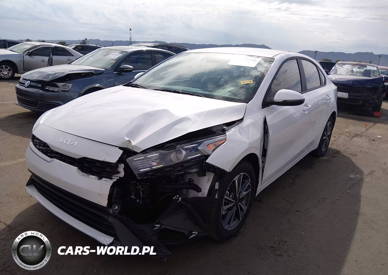 2024 Kia Forte Lxs VIN:3KPF24AD4RE731676 - 2