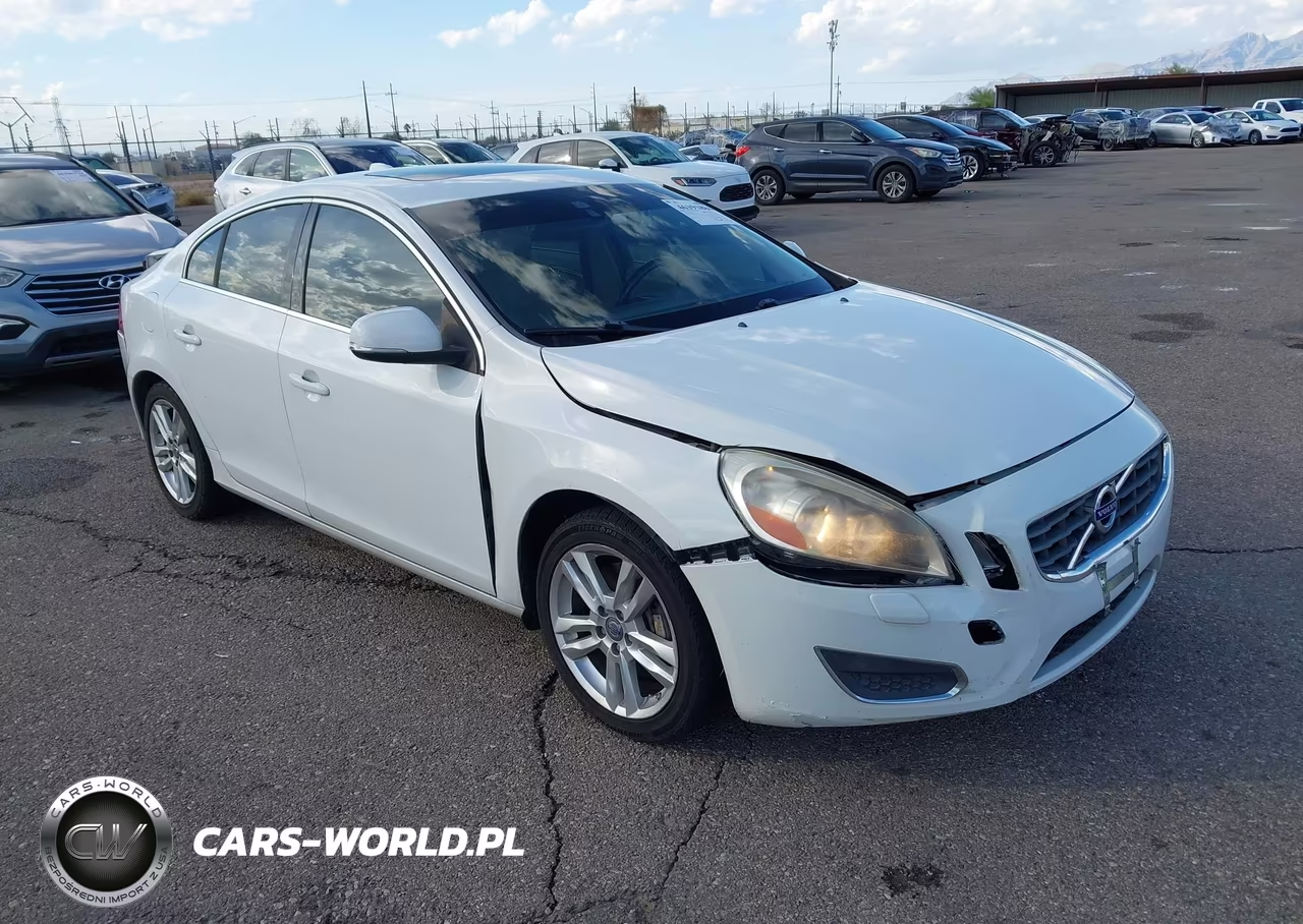 2013 Volvo S60 T5-T5 Platinum-T5 Premier-T5 Premier Plus