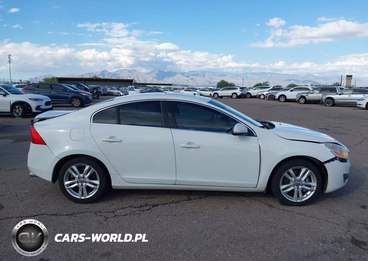 2013 Volvo S60 T5-T5 Platinum-T5 Premier-T5 Premier Plus VIN:YV1612FS8D2181266 - 13