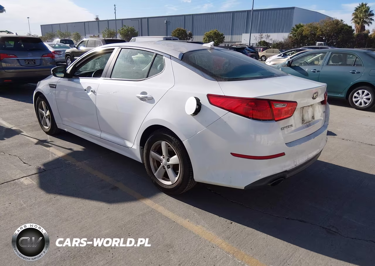 2015 Kia Optima Lx VIN:5XXGM4A78FG426239 - 3
