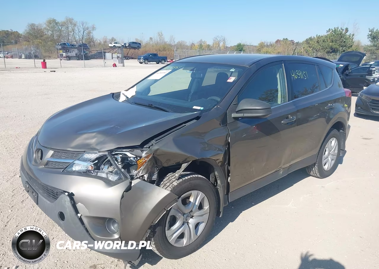 2015 Toyota Rav4 Le VIN:JTMBFREV4FD131661 - 2