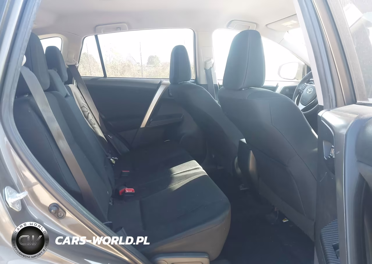 2015 Toyota Rav4 Le VIN:JTMBFREV4FD131661 - 8
