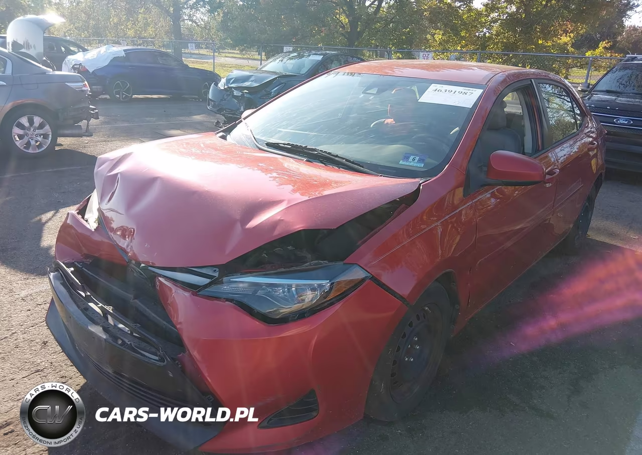 2017 Toyota Corolla Le VIN:2T1BURHE2HC895798 - 2