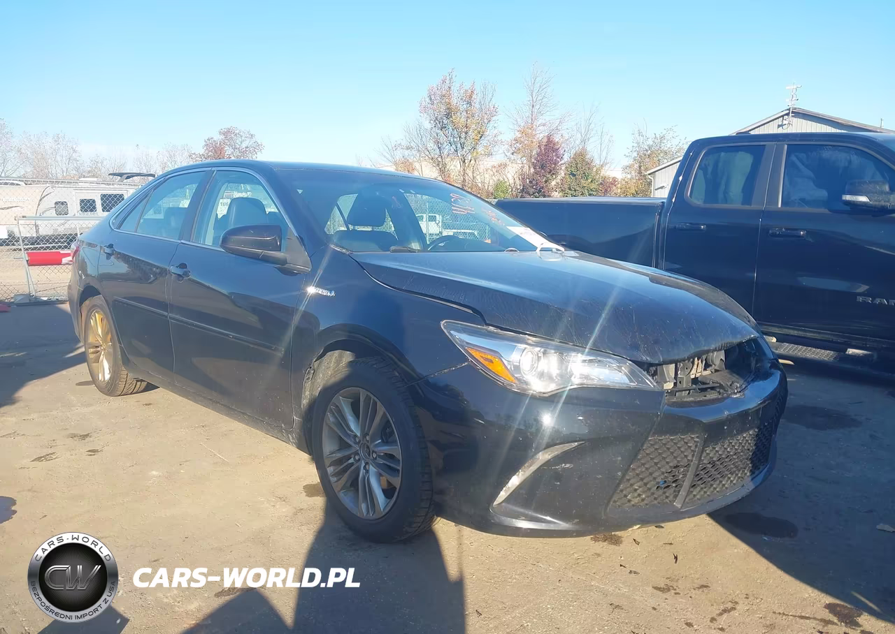 2015 Toyota Camry Hybrid Se