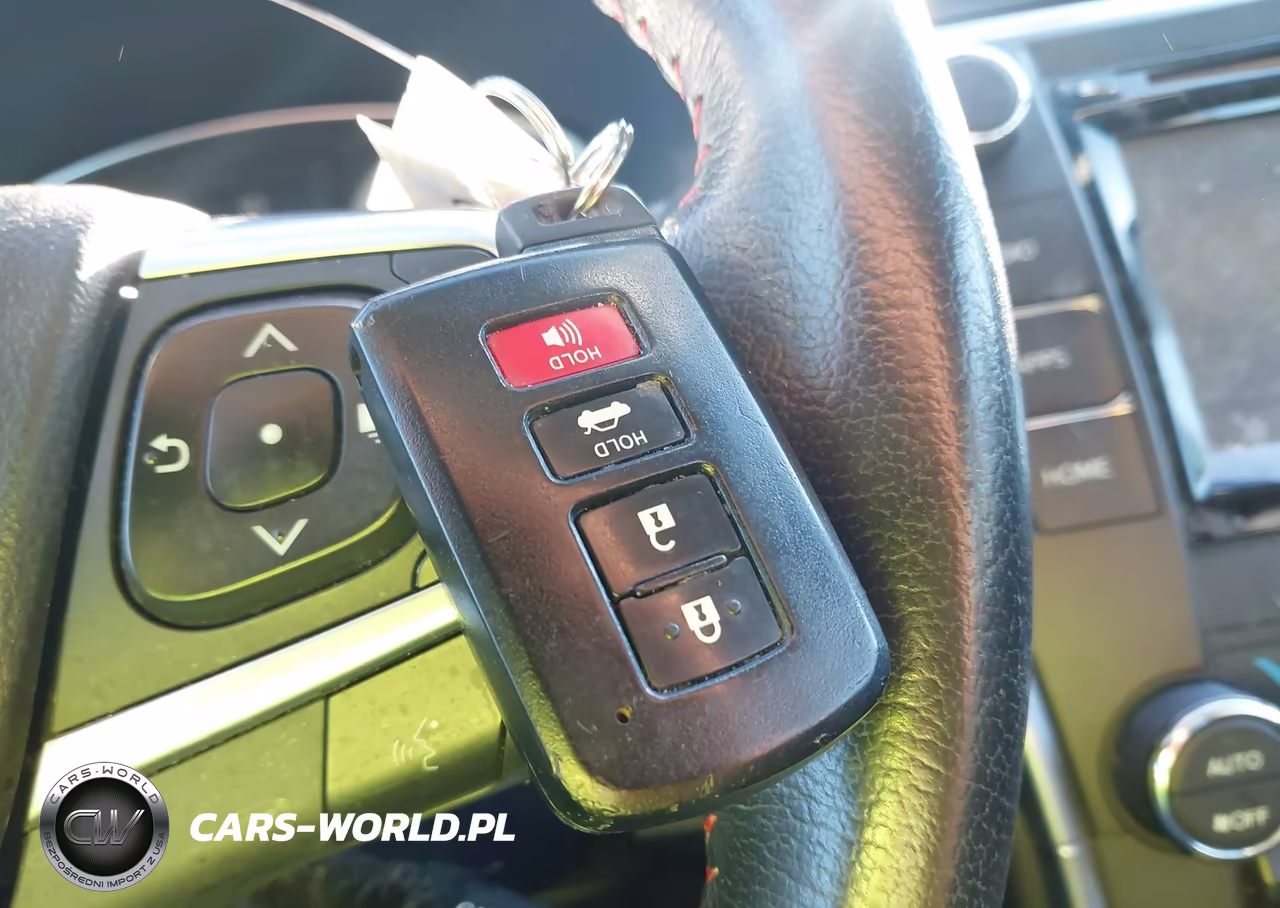 2015 Toyota Camry Hybrid Se VIN:4T1BD1FK2FU159840 - 11