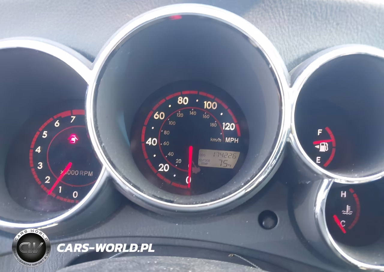 2005 Toyota Matrix VIN:2T1KR32E45C399176 - 7