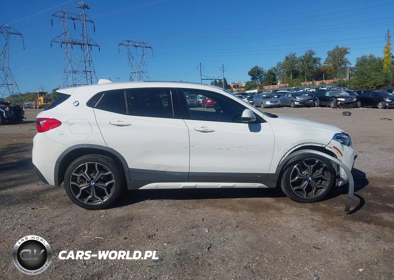 2018 BMW X2 xDrive28I VIN:WBXYJ5C3XJEF69421 - 14