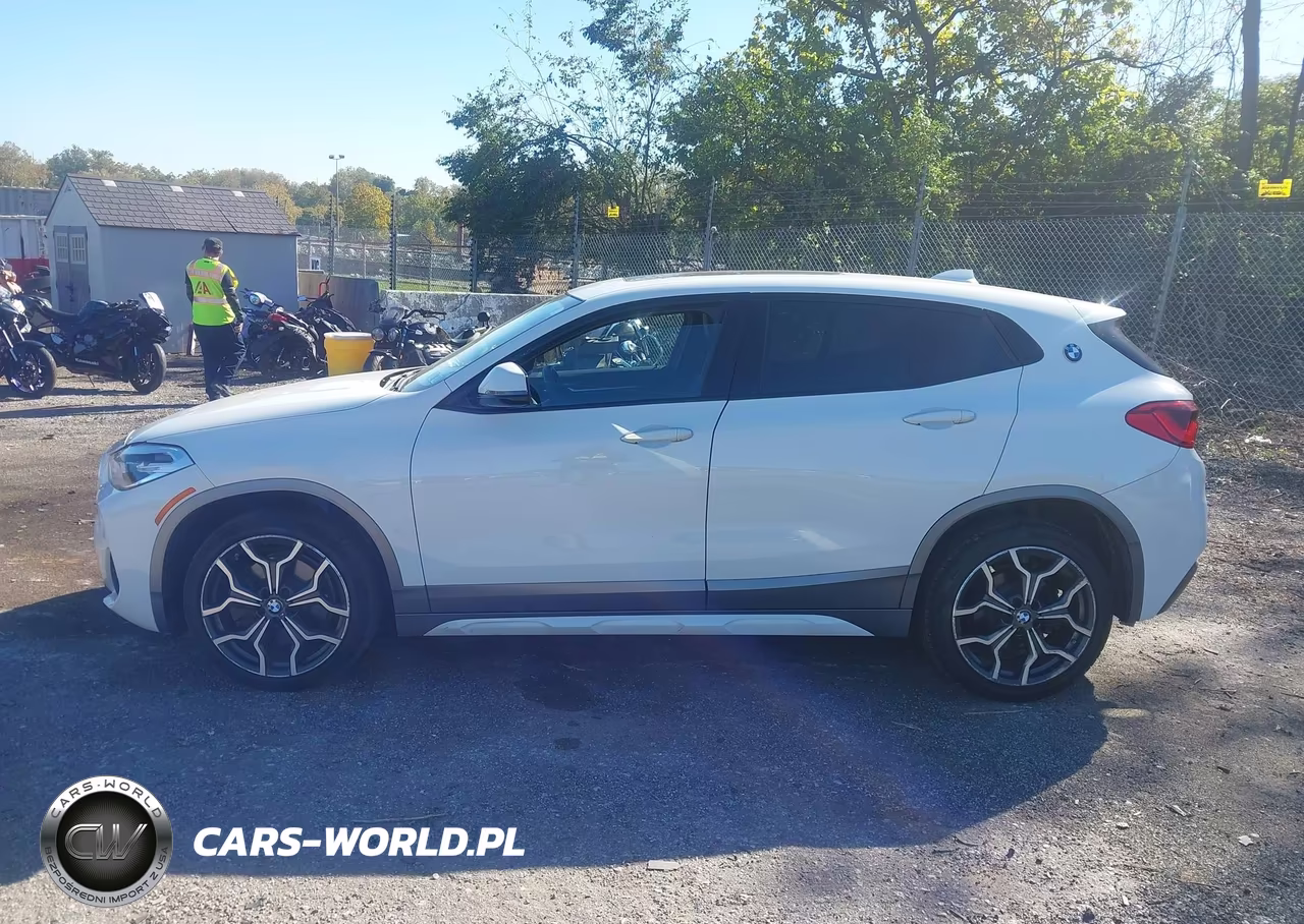 2018 BMW X2 xDrive28I VIN:WBXYJ5C3XJEF69421 - 15