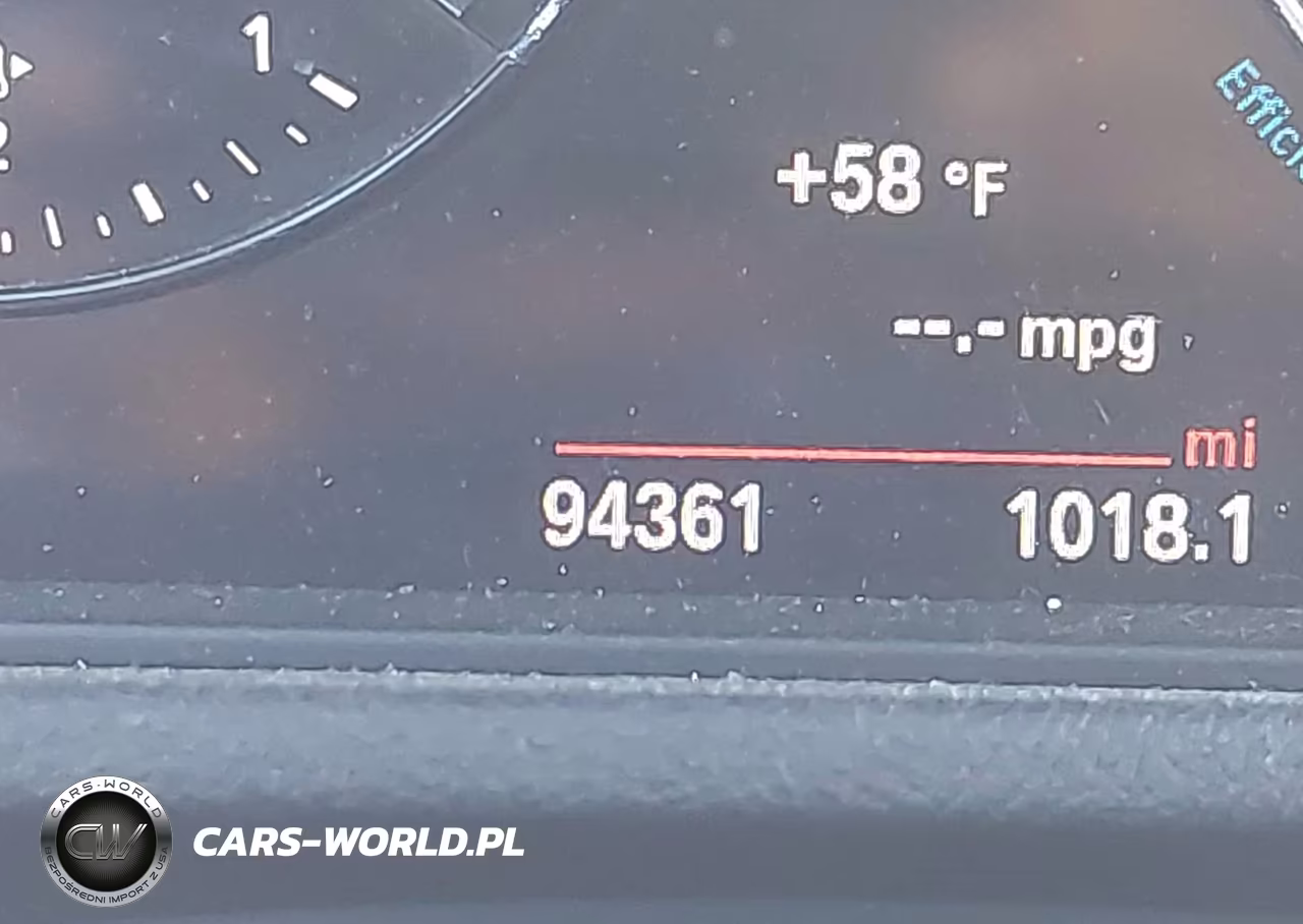 2018 BMW X2 xDrive28I VIN:WBXYJ5C3XJEF69421 - 16