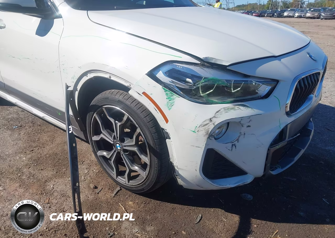 2018 BMW X2 xDrive28I VIN:WBXYJ5C3XJEF69421 - 6