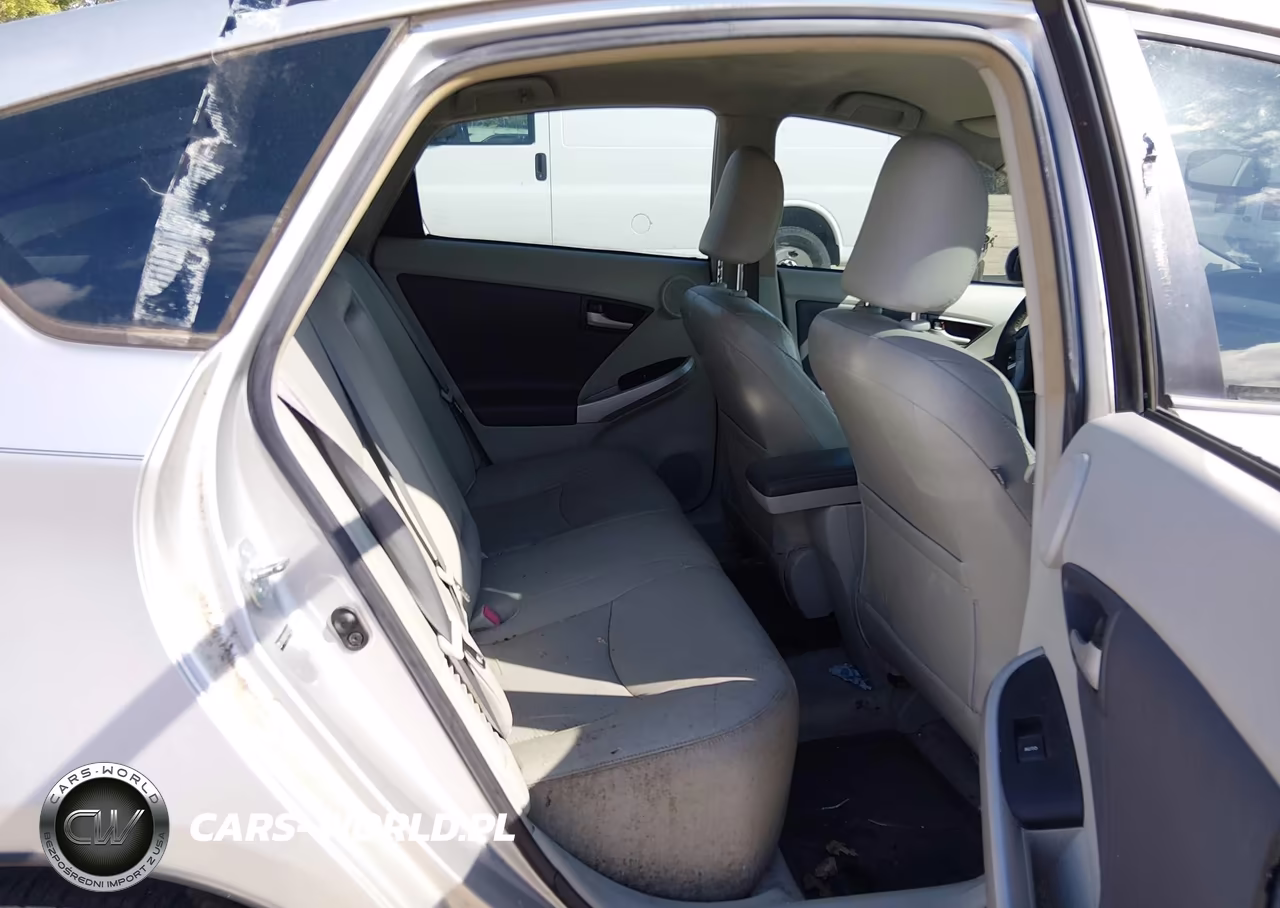 2010 Toyota Prius V VIN:JTDKN3DU1A0125793 - 8