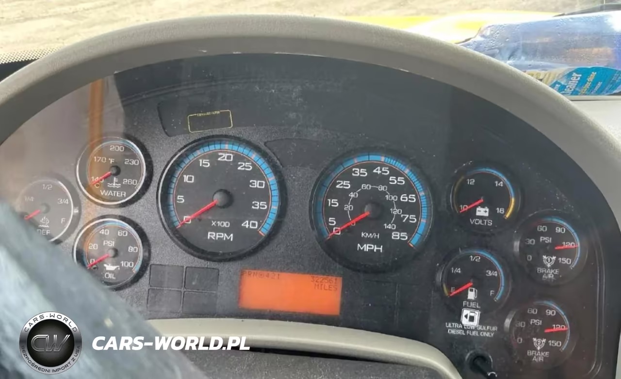 2016 International 4000 Box Truck 4300 VIN:3HAMMMMLXGL738673 - 9