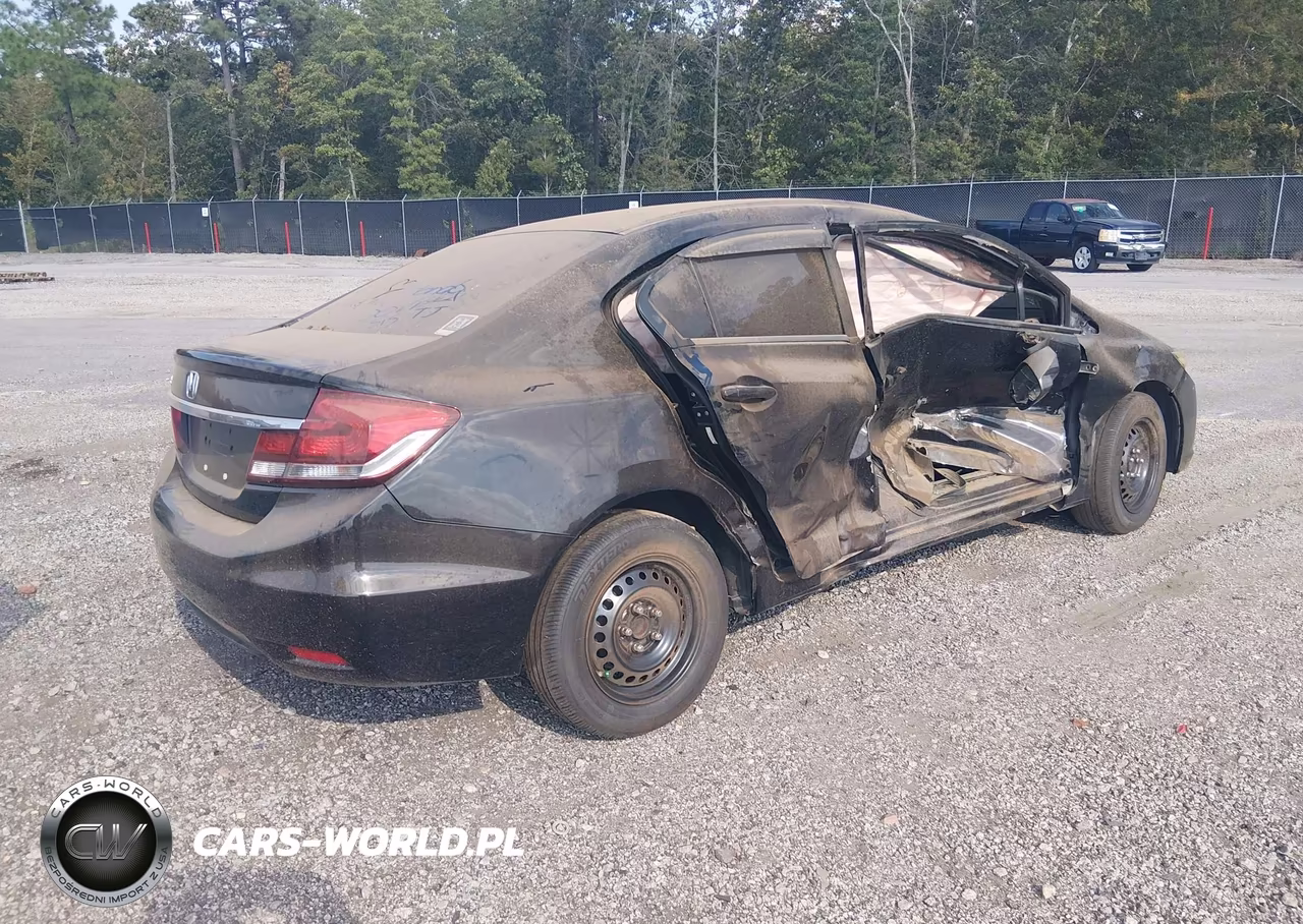 2013 Honda Civic Lx VIN:2HGFB2F57DH300284 - 4
