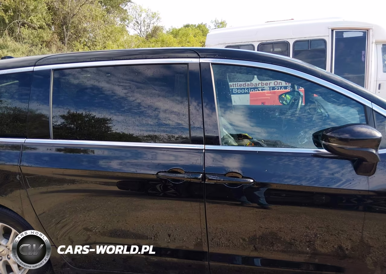 2025 Chrysler Pacifica Select VIN:2C4RC1BG8SR554331 - 13