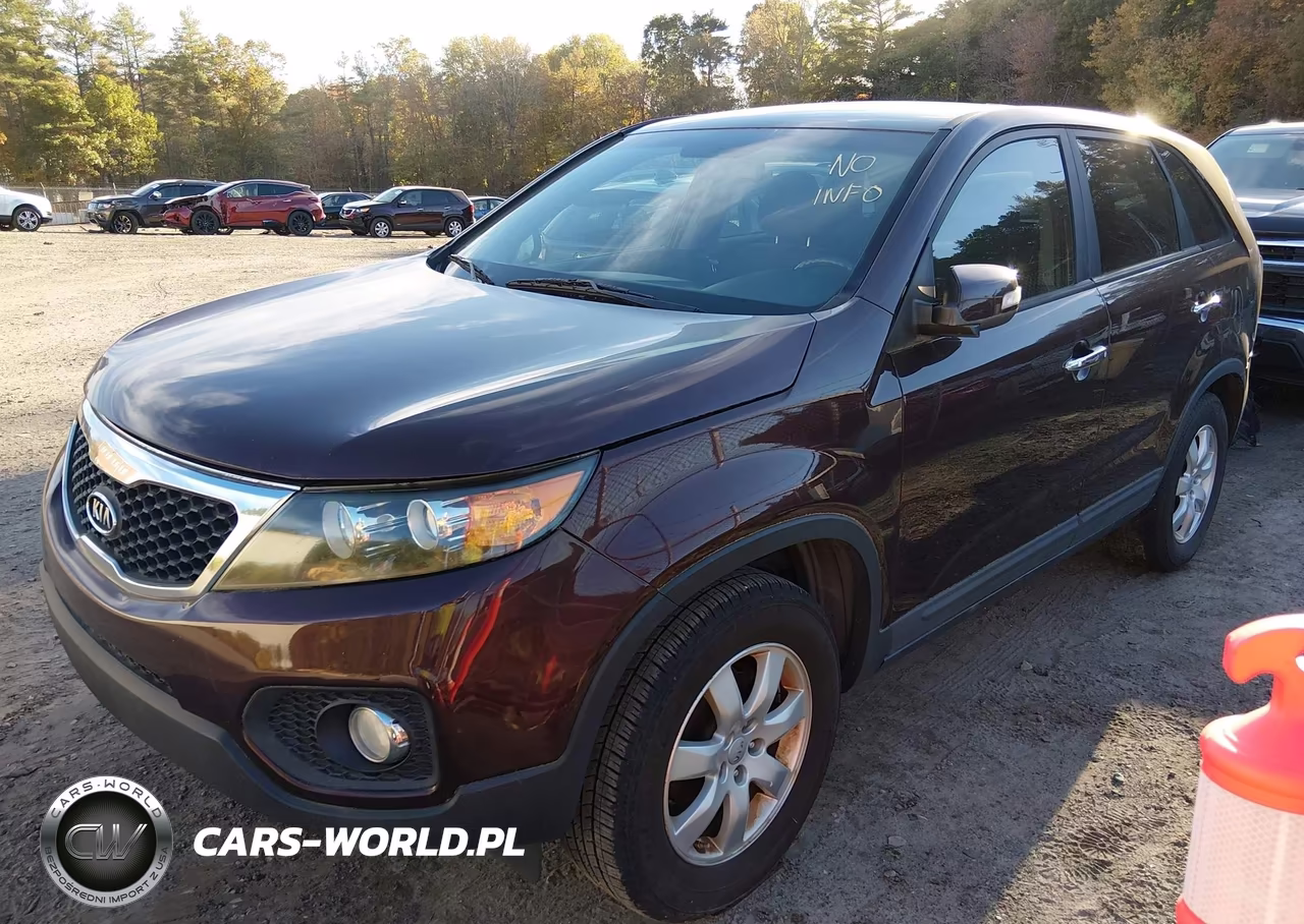 2013 Kia Sorrento VIN:5XYKT3A11DG392592 - 2