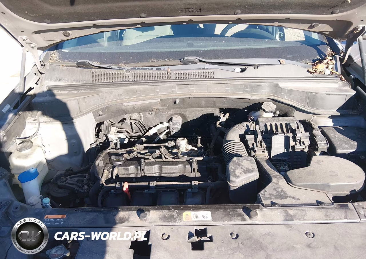 2014 Hyundai Santa Fe Sport 2.4L VIN:5XYZU3LB1EG131112 - 10