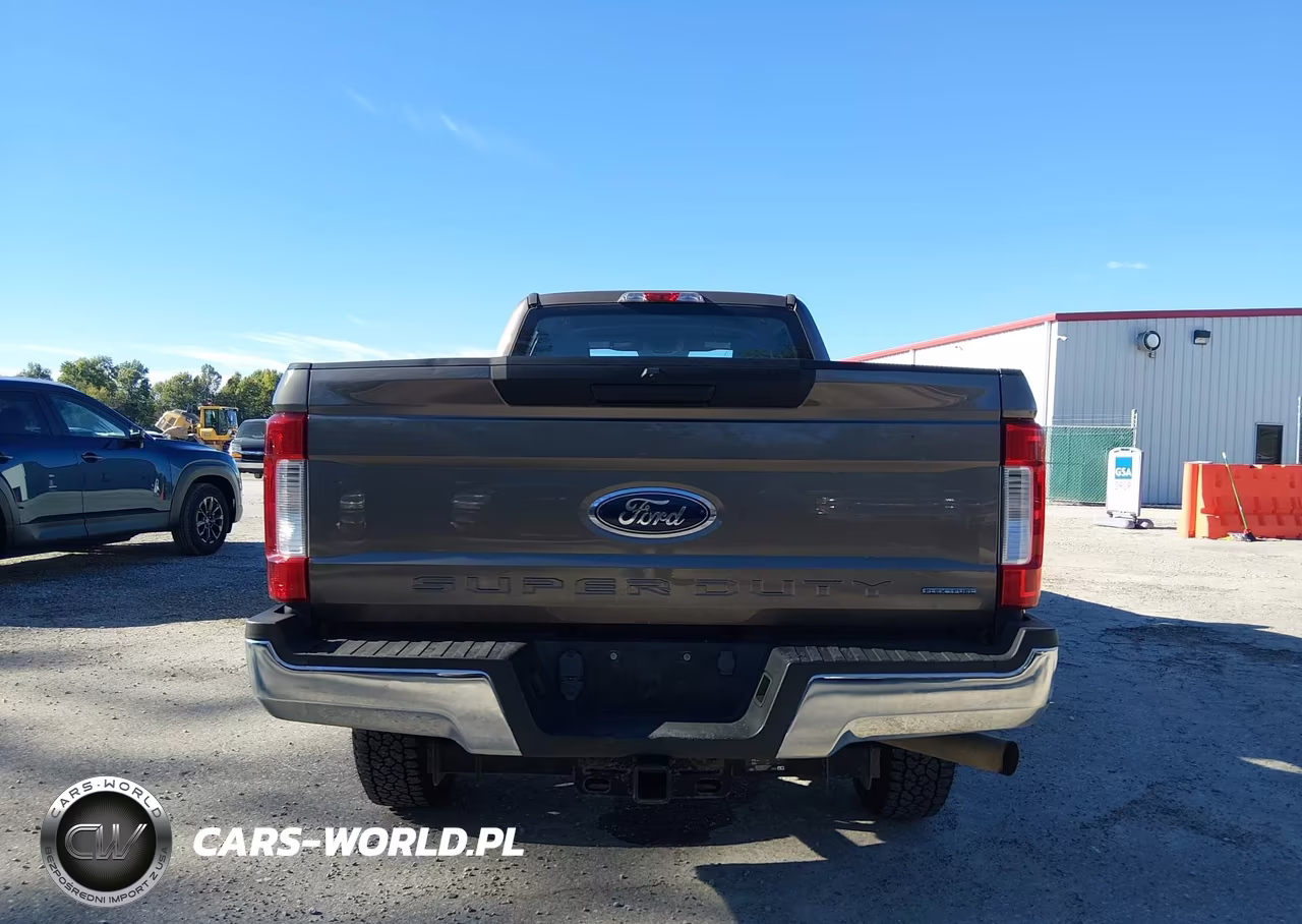 2019 Ford F-250 Xl VIN:1FT7W2B64KEF30133 - 16