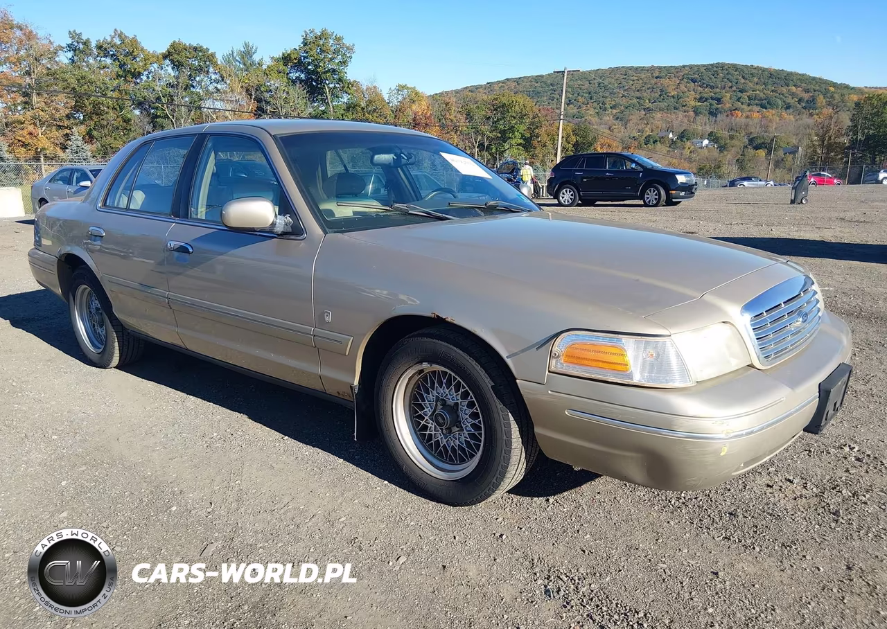 1999 Ford Crown Victoria Lx