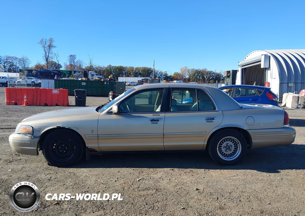 1999 Ford Crown Victoria Lx VIN:2FAFP74W8XX221201 - 14