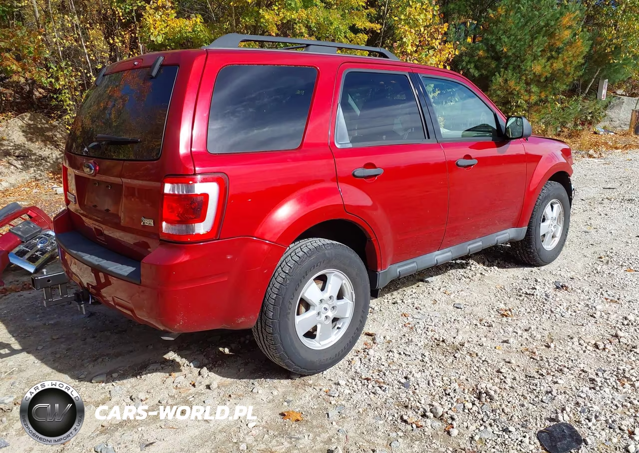 2012 Ford Escape Xlt VIN:1FMCU0DG1CKB04932 - 4