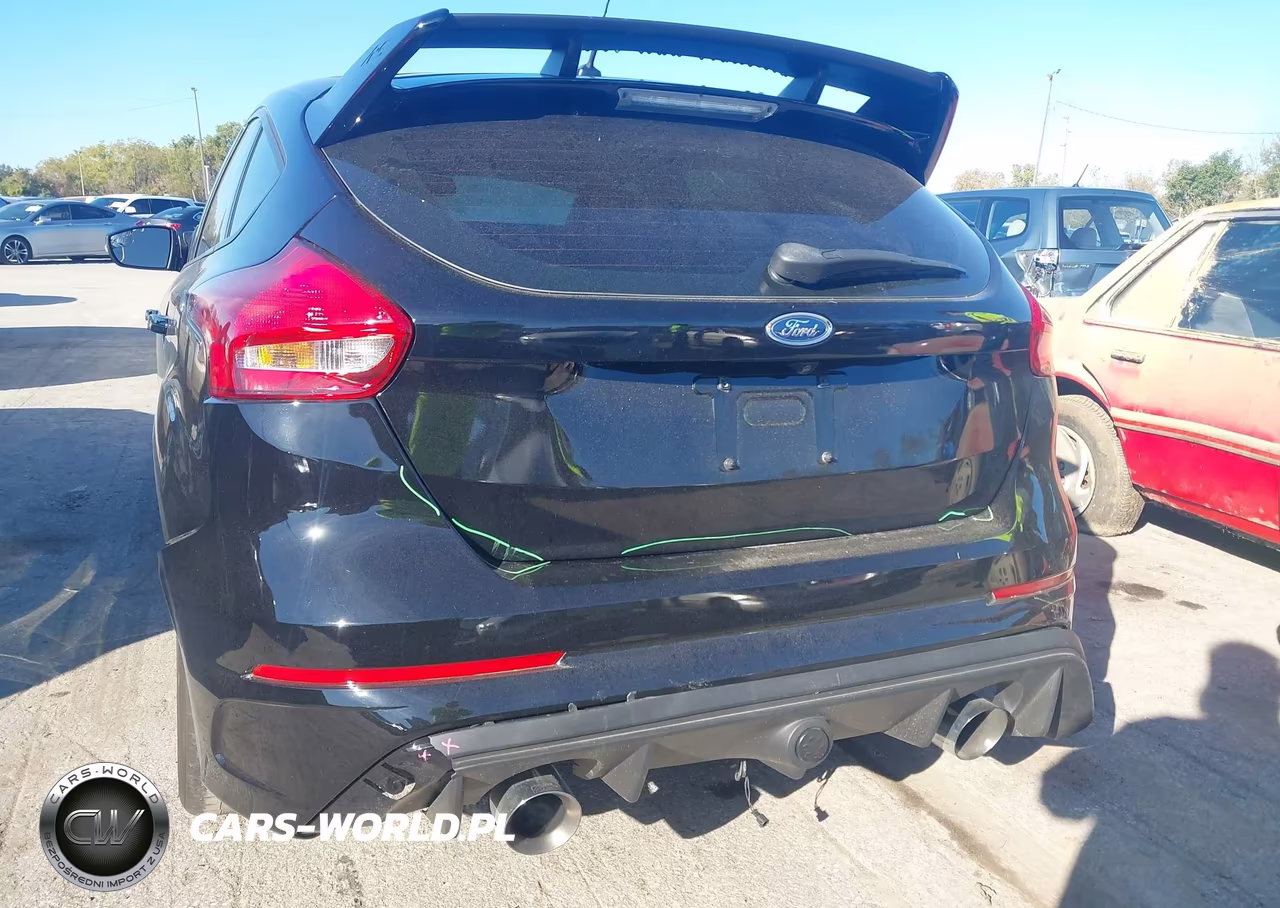 2017 Ford Focus Rs VIN:WF0DP3TH1H4121315 - 17