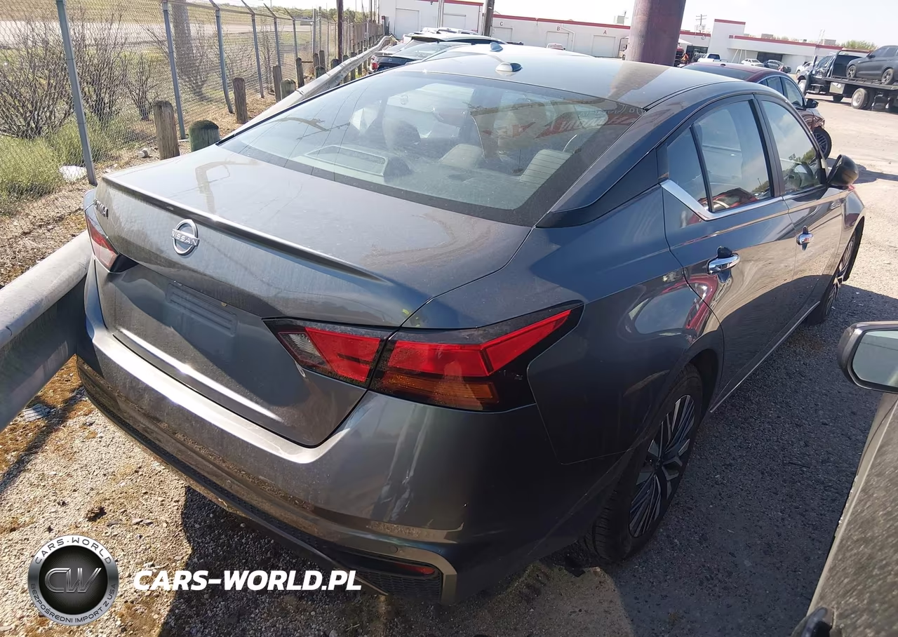 2025 Nissan Altima Sv Fwd VIN:1N4BL4DVXSN305868 - 4