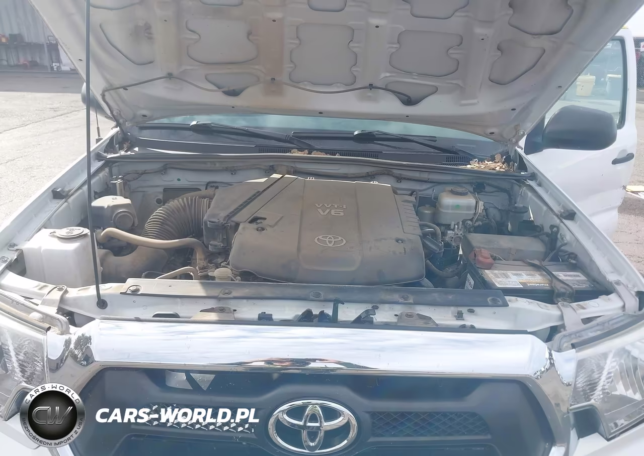2014 Toyota Tacoma Base V6 VIN:5TFUU4EN0EX109123 - 10