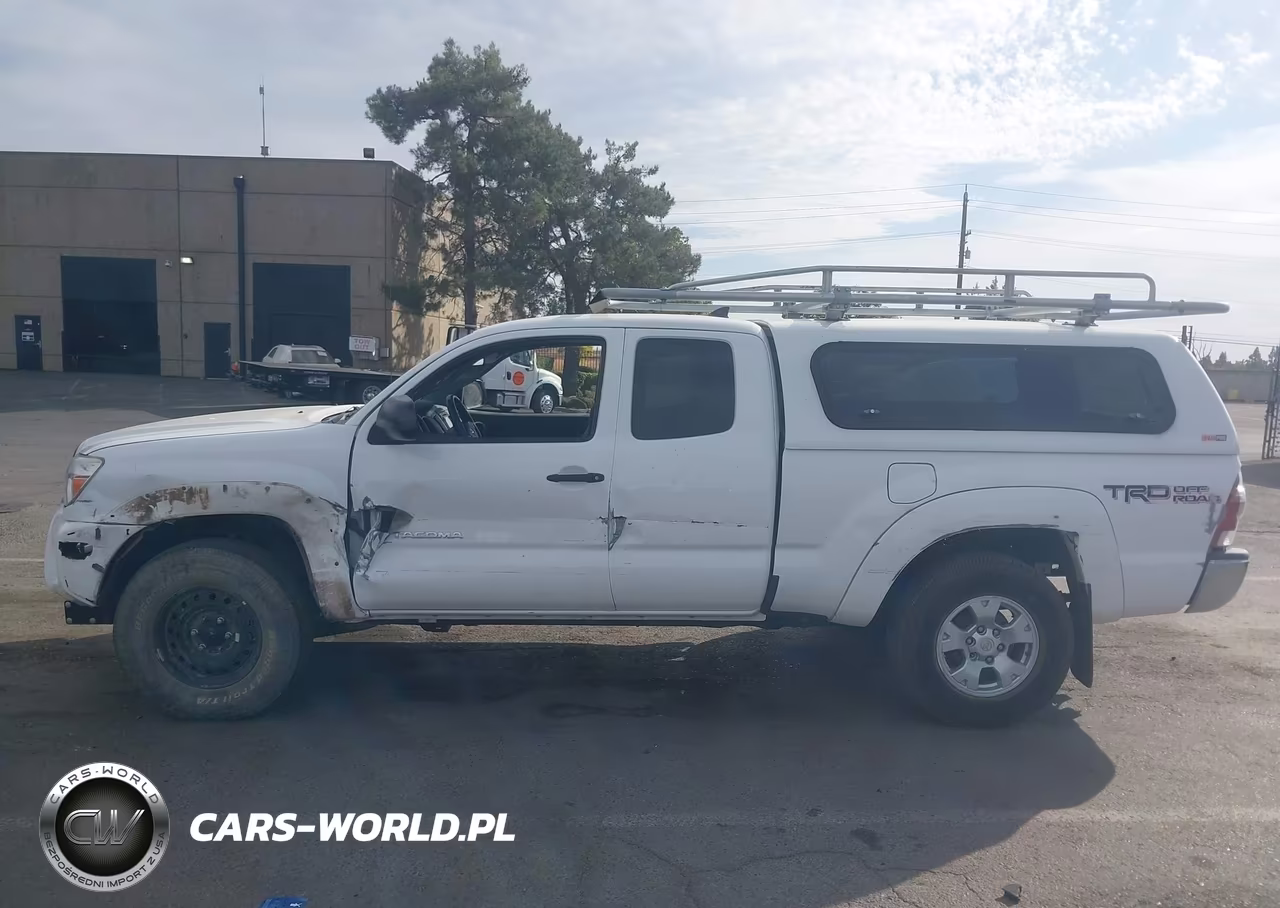 2014 Toyota Tacoma Base V6 VIN:5TFUU4EN0EX109123 - 14