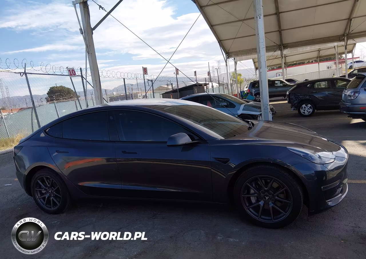 2021 Tesla Model 3 Long Range Dual Motor All-Wheel Drive VIN:5YJ3E1EBXMF070899 - 14