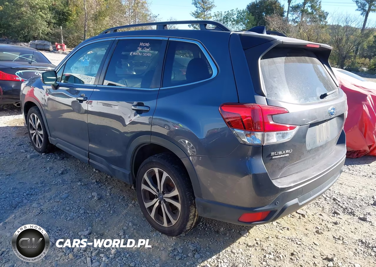2024 Subaru Forester Limited VIN:JF2SKALC1RH495212 - 3