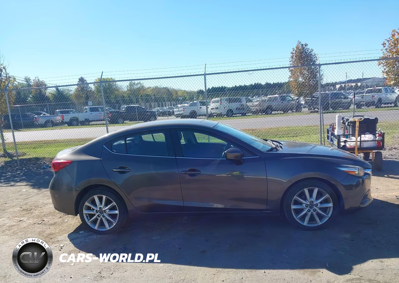 2017 Mazda Mazda3 Touring VIN:JM1BN1V75H1105287 - 13