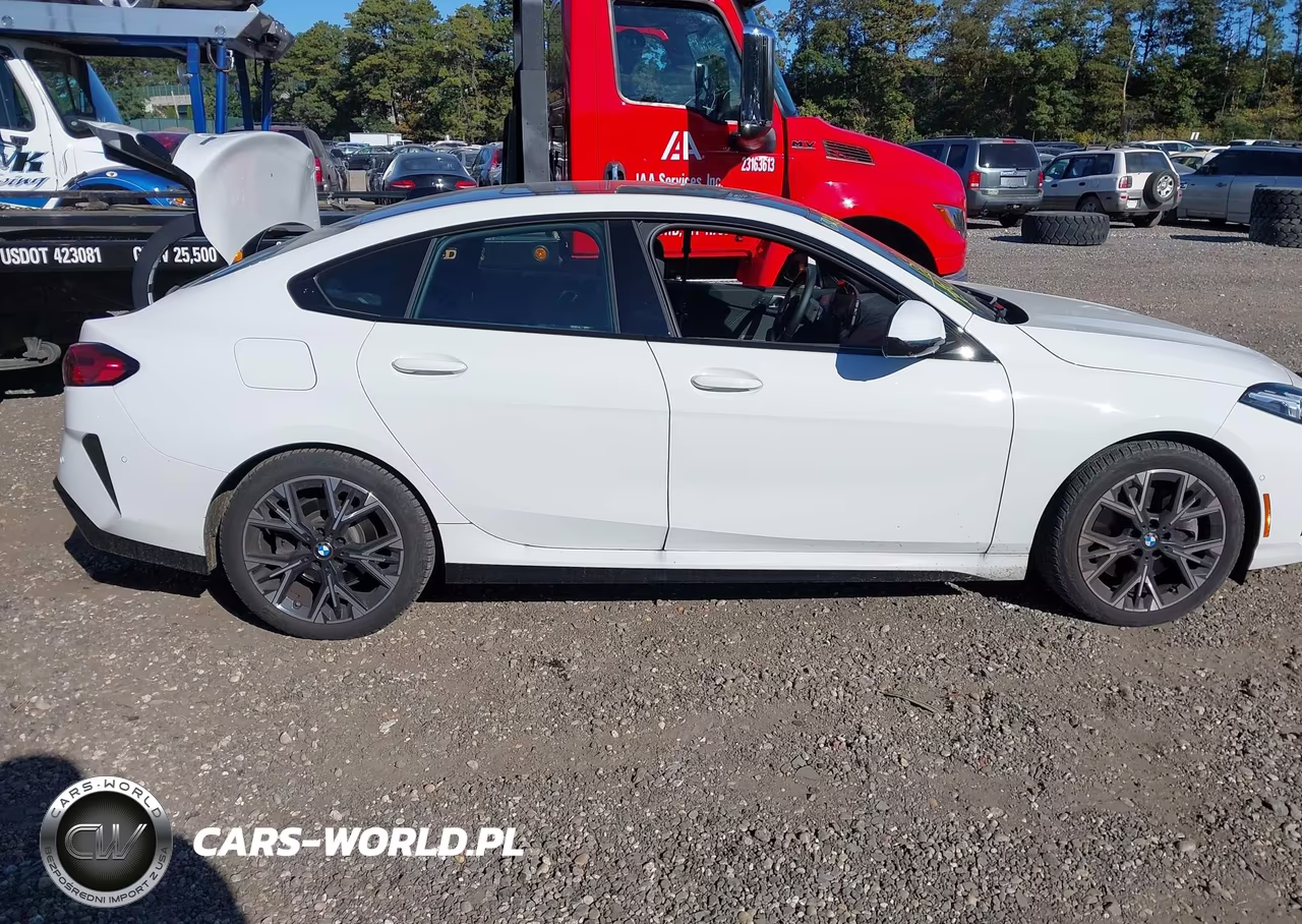 2025 BMW 228 Gran Coupe xDrive VIN:WBA23GG08S7S81745 - 13