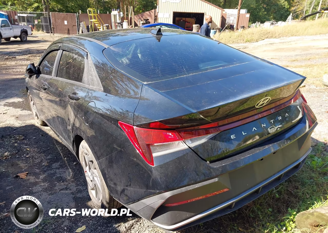 2024 Hyundai Elantra Sel VIN:KMHLM4DGXRU696772 - 19