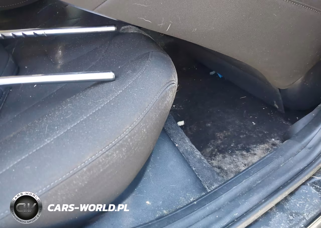 2024 Hyundai Elantra Sel VIN:KMHLM4DGXRU696772 - 8