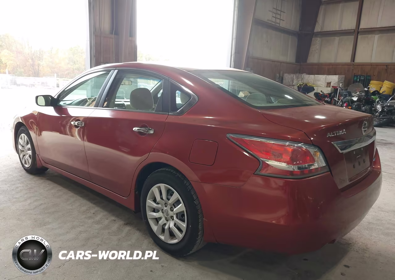 2014 Nissan Altima 2.5 S VIN:1N4AL3AP1EC109863 - 3