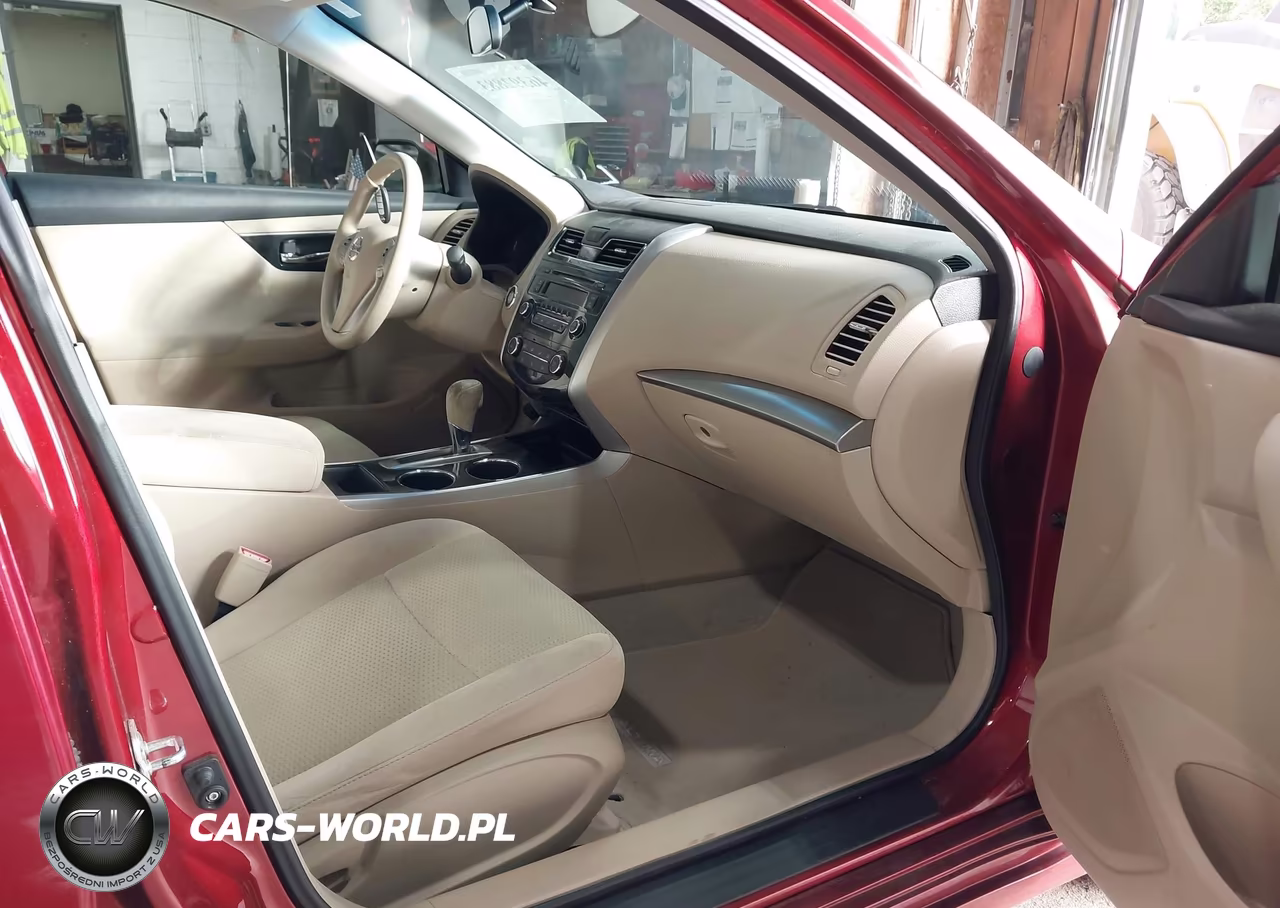 2014 Nissan Altima 2.5 S VIN:1N4AL3AP1EC109863 - 5