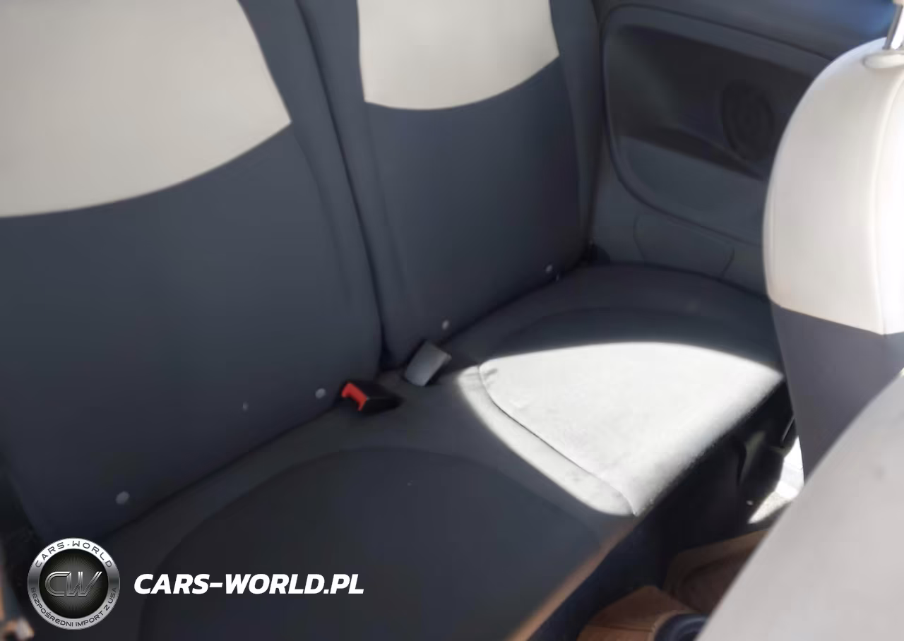 2015 Fiat 500 Pop VIN:3C3CFFAR7FT624826 - 8