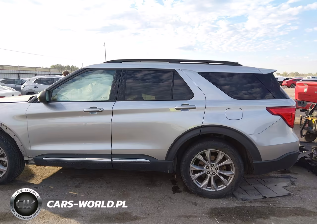 2022 Ford Explorer Xlt VIN:1FMSK7DH8NGC40788 - 14