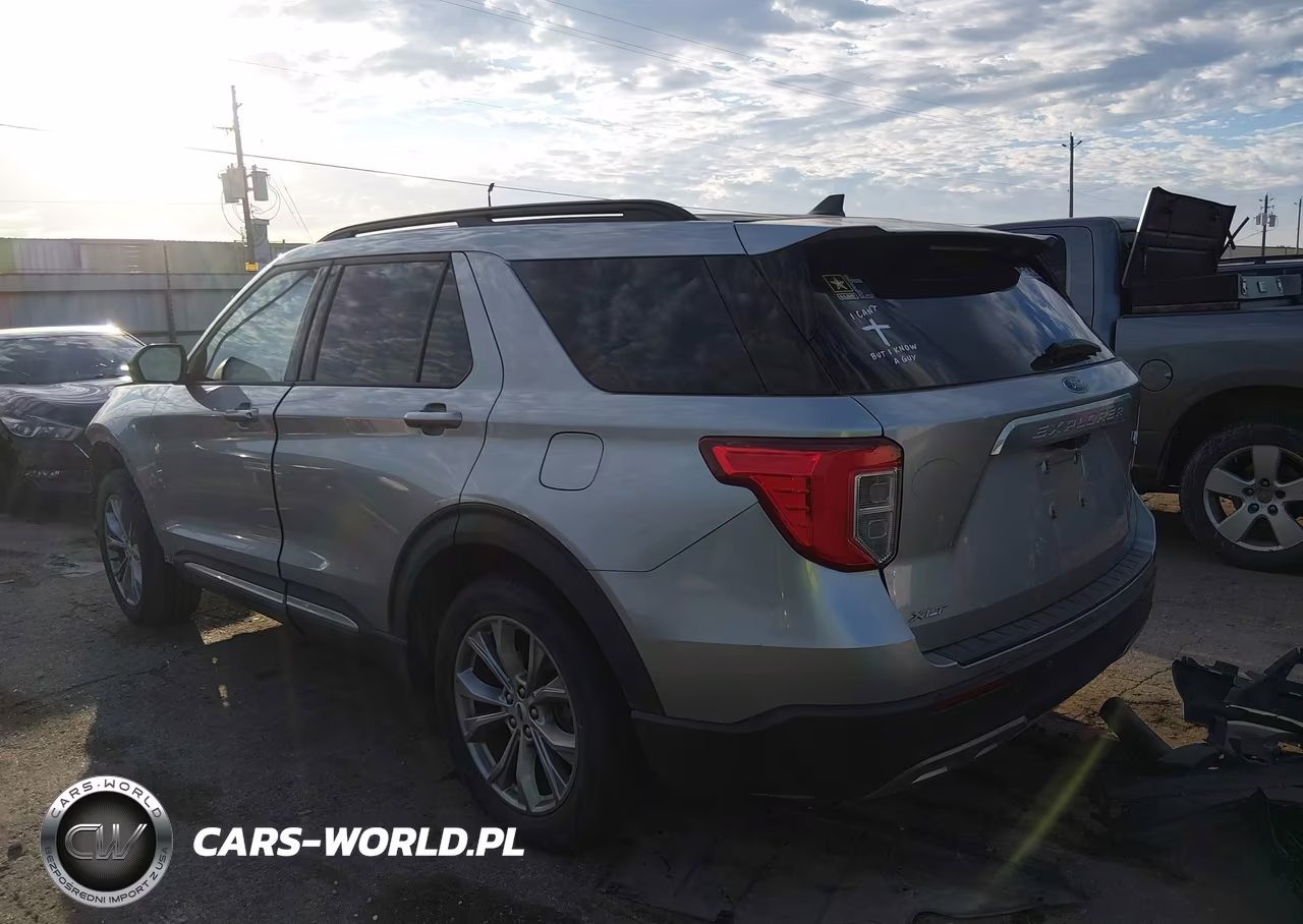 2022 Ford Explorer Xlt VIN:1FMSK7DH8NGC40788 - 3