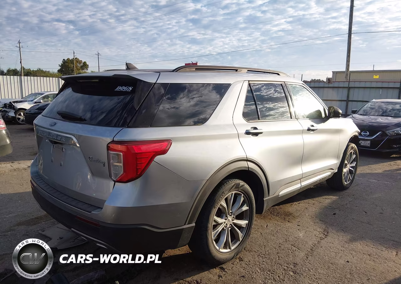 2022 Ford Explorer Xlt VIN:1FMSK7DH8NGC40788 - 4