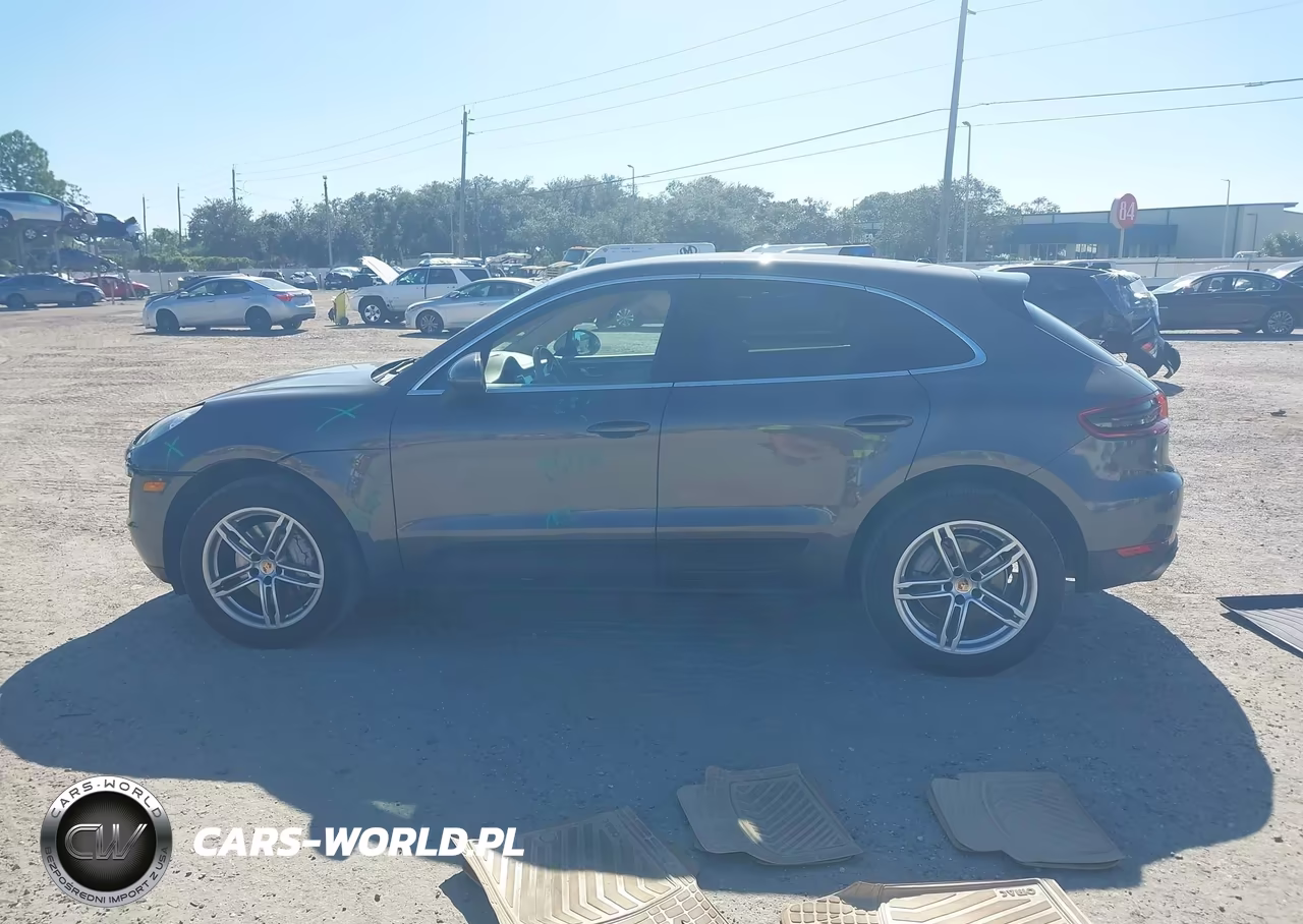 2015 Porsche Macan S VIN:WP1AB2A53FLB50372 - 14