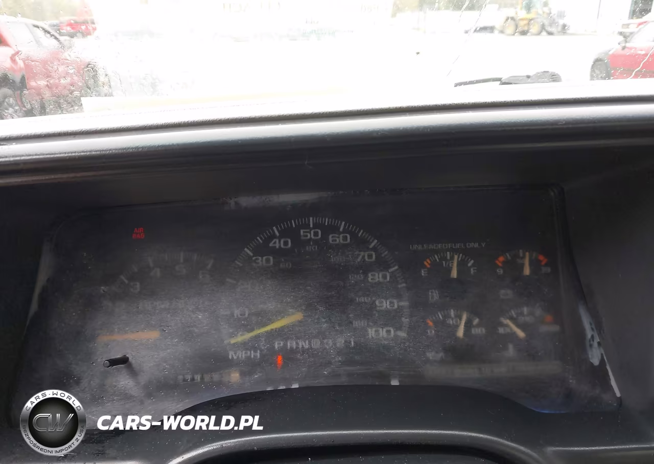 1997 Chevrolet C1500 Fleetside W-T VIN:1GCEC14W8VZ233662 - 7