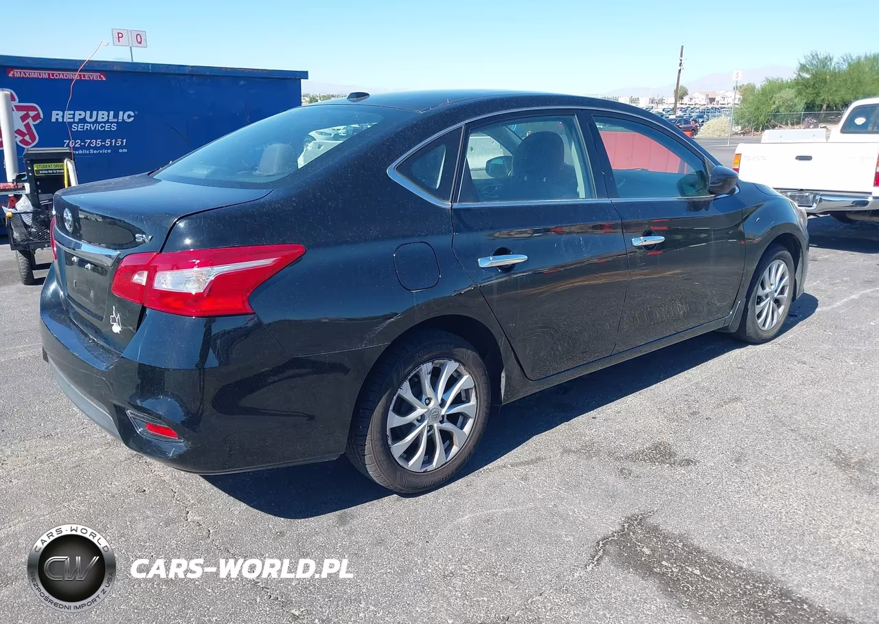 2018 Nissan Sentra Sv VIN:3N1AB7AP2JL629513 - 4