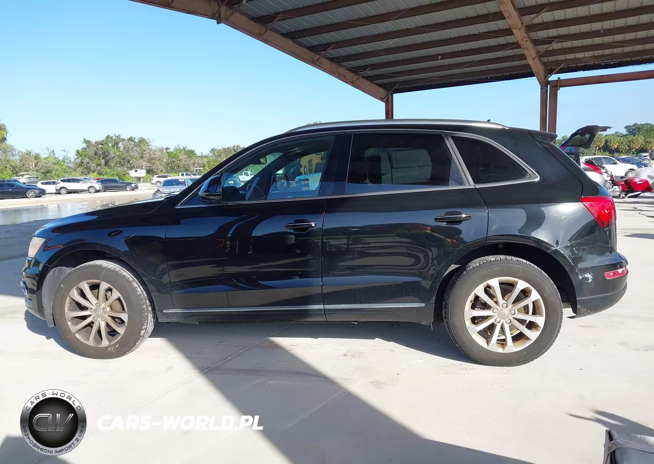 2016 Audi Q5 2.0T Premium VIN:WA1C2AFP8GA093883 - 14