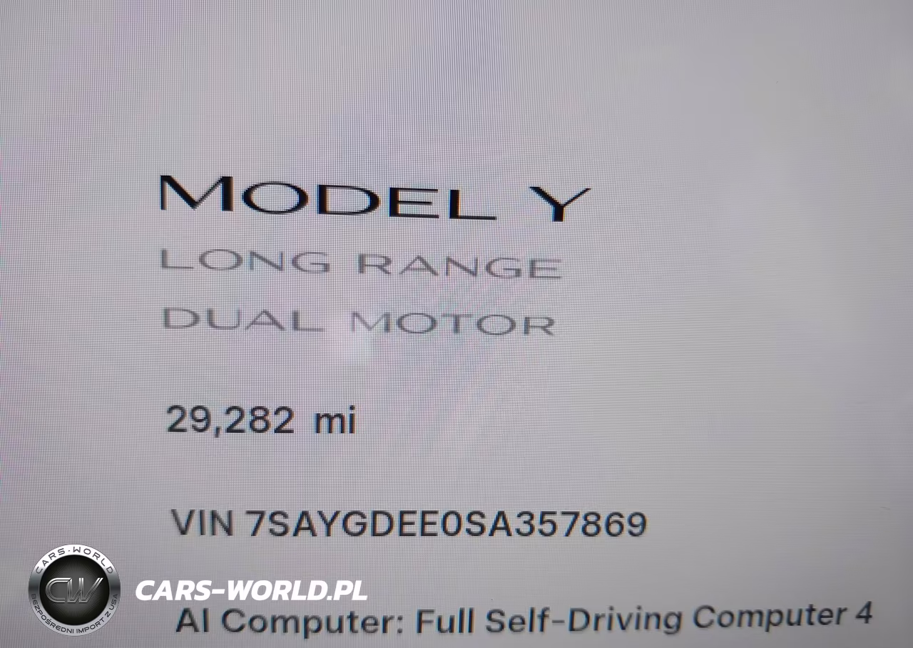 2025 Tesla Model Y Long Range Dual Motor All-Wheel Drive VIN:7SAYGDEE0SA357869 - 7