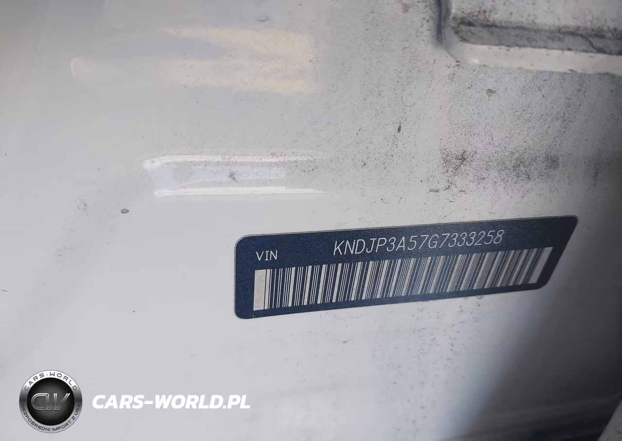 2016 Kia Soul + VIN:KNDJP3A57G7333258 - 9