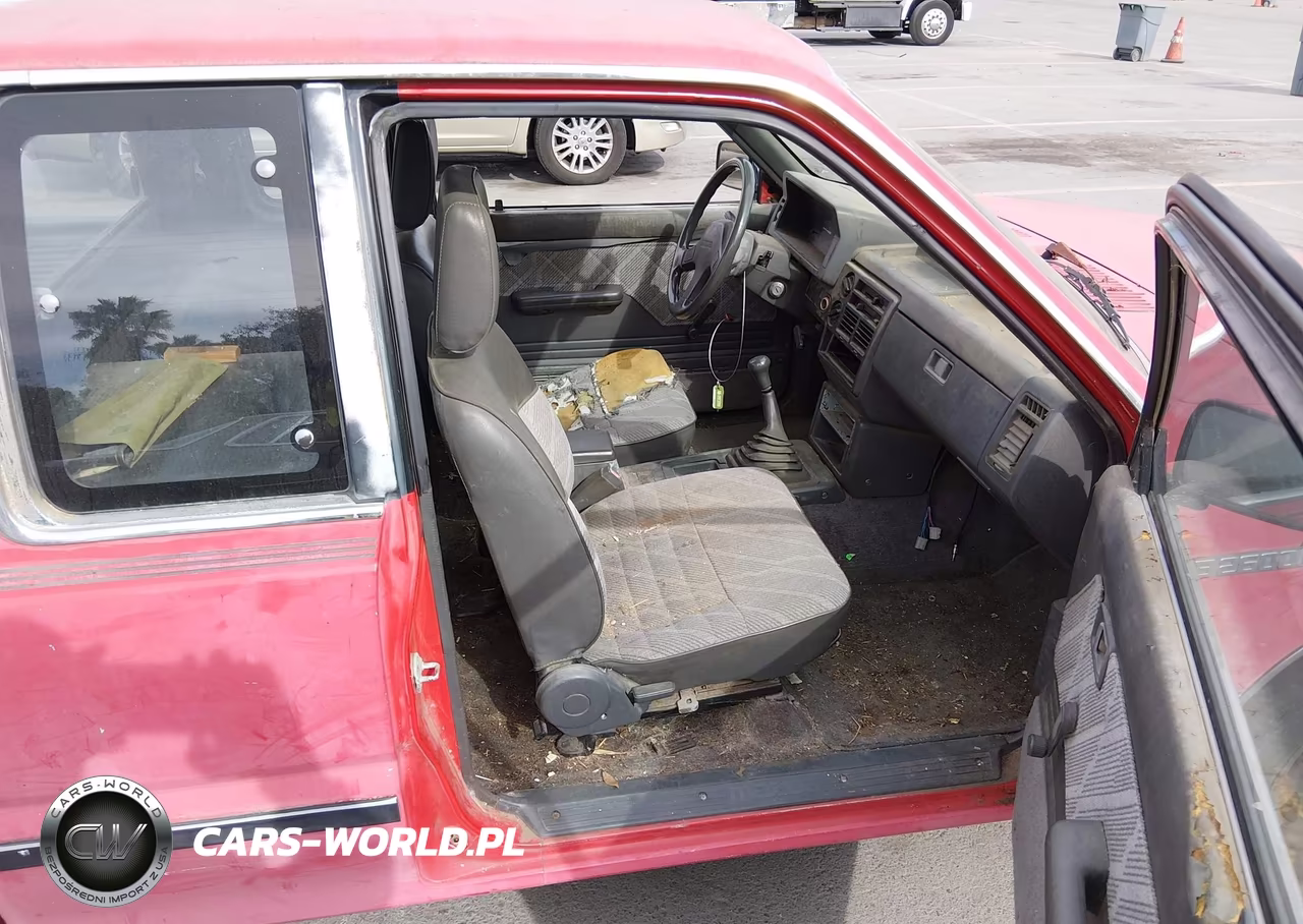 1992 Mazda B2600 Cab Plus VIN:JM2UF3142N0278002 - 5